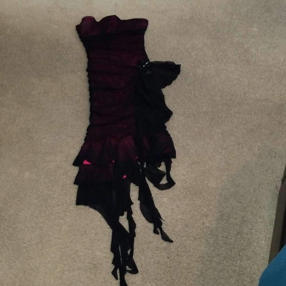 Strapless black sheer dress w/pink lining